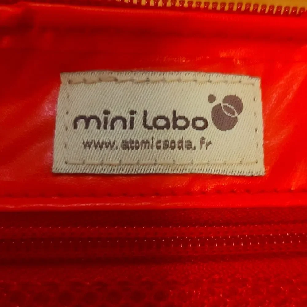 Mini Labo Ecailles Toiletry Case